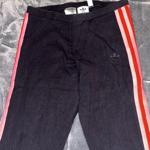 Size small adidas leggings